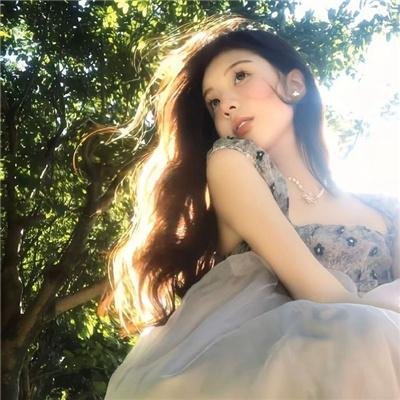 幸福的白天鹅